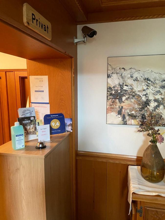 Hotel Haus Sonnegg à Finkenberg Extérieur photo